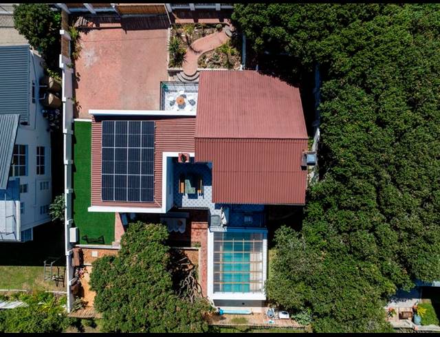 5 BEDROOM HOUSE FOR SALE IN SANDBAAI